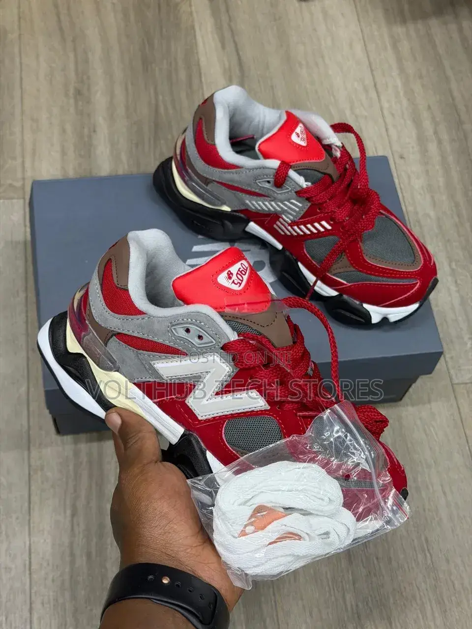 New Balance 9060