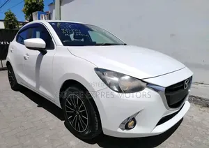 Mazda Demio 2018 White