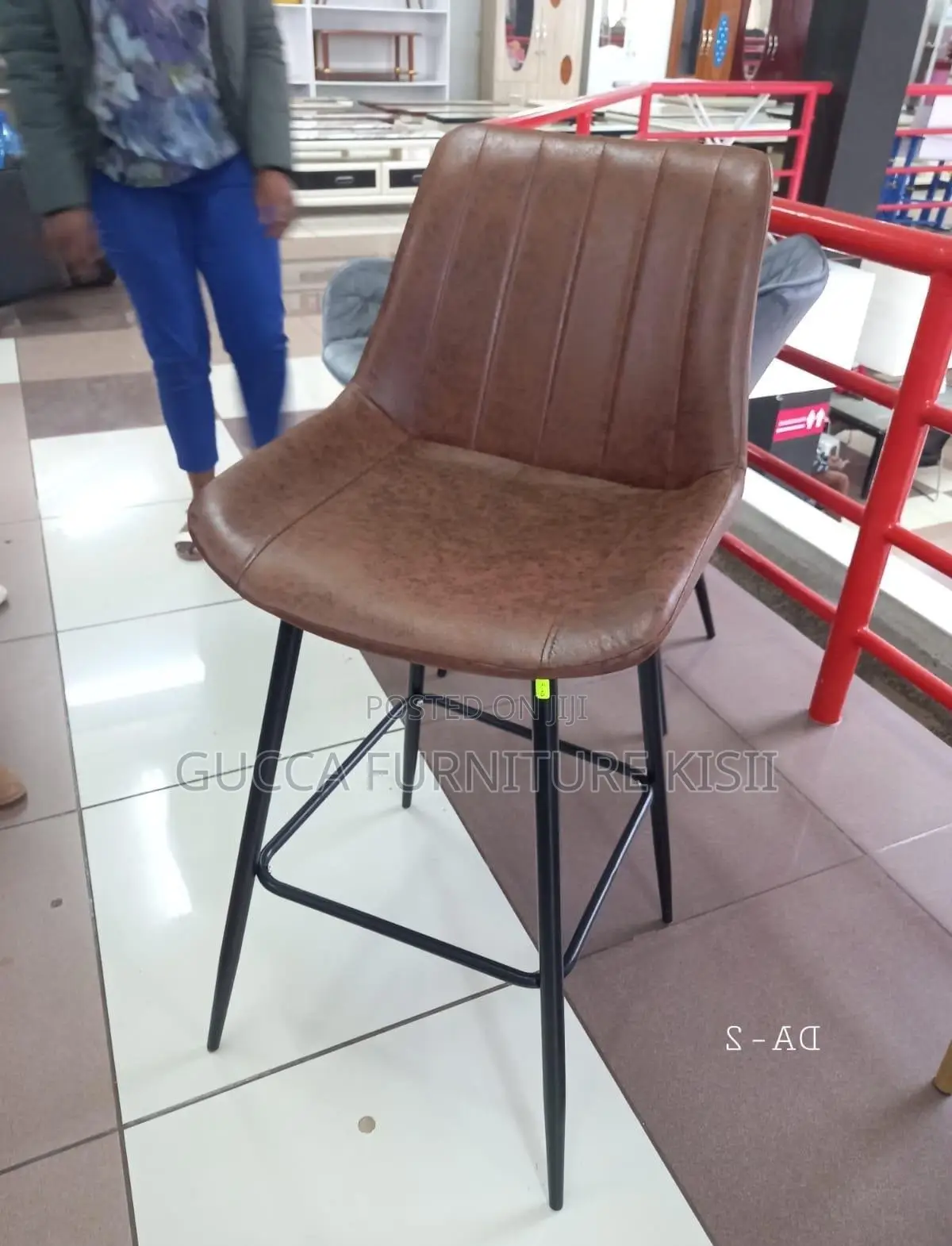 Non Adjustable Leather Bar-Stool