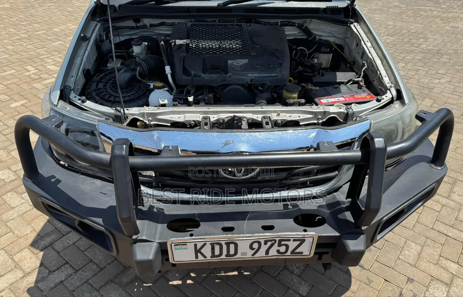 Toyota Hilux 2015 Silver