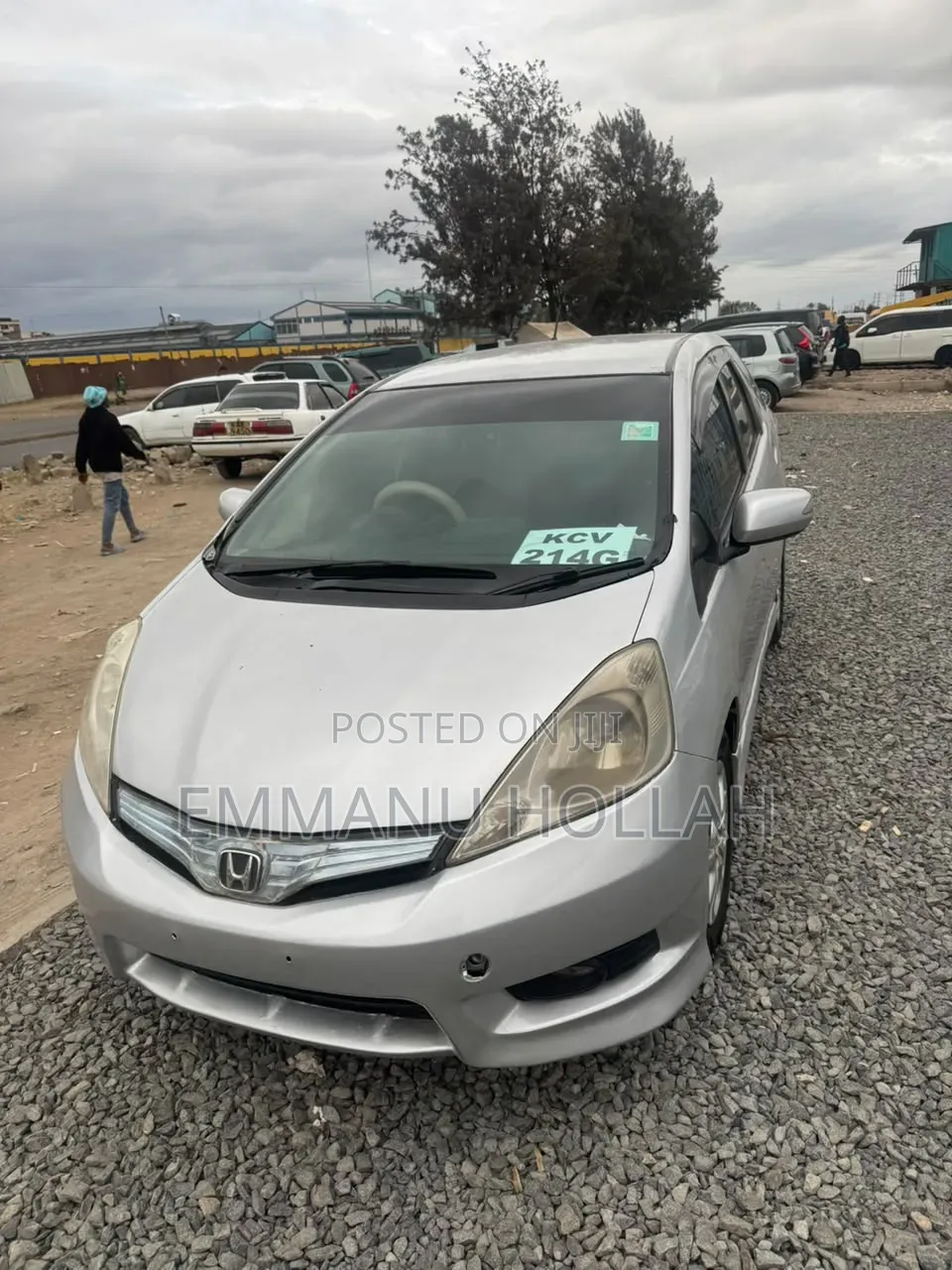 Honda Fit Shuttle 1.3 Hybrid 2WD 2012 White