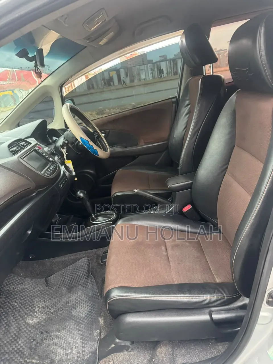 Honda Fit Shuttle 1.3 Hybrid 2WD 2012 White