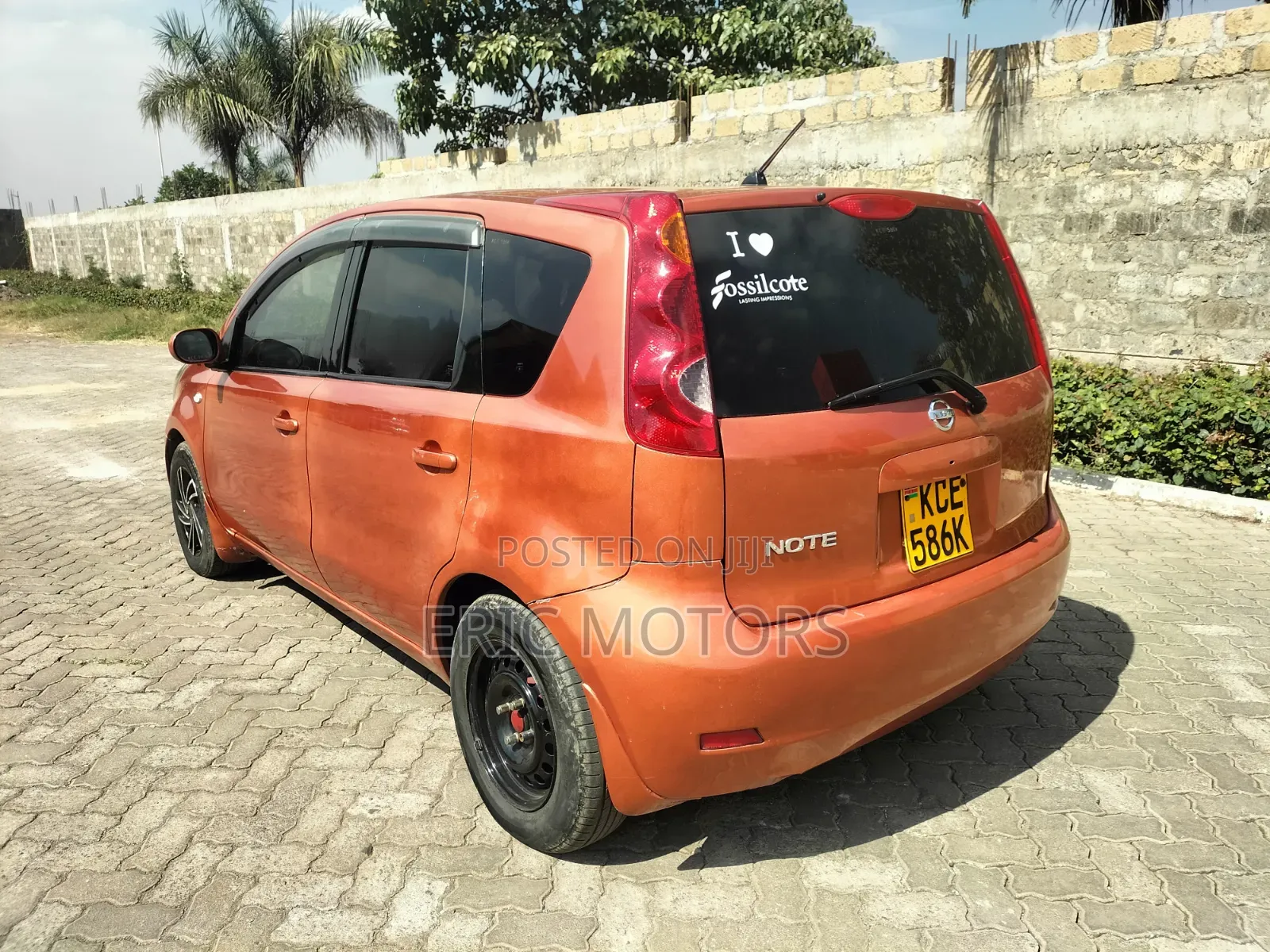 Nissan Note 2008 Orange