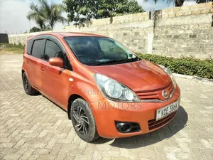Nissan Note 2008 Orange