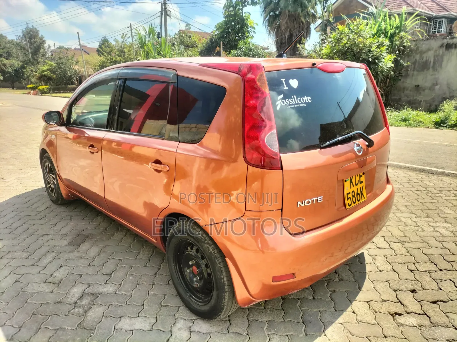 Nissan Note 2008 Orange