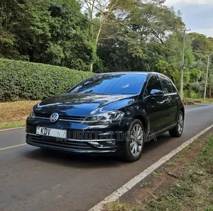Volkswagen Golf 2018 Blue