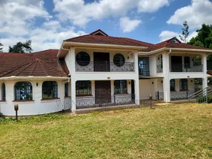5bdrm Villa in Runda for rent