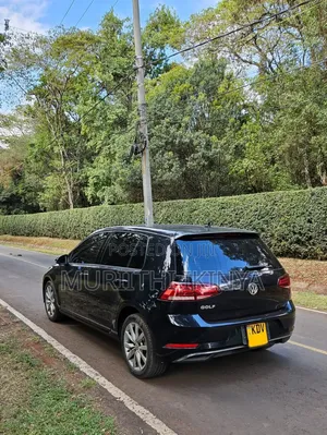 Volkswagen Golf 2018 Blue