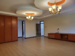 5bdrm Villa in Runda for rent