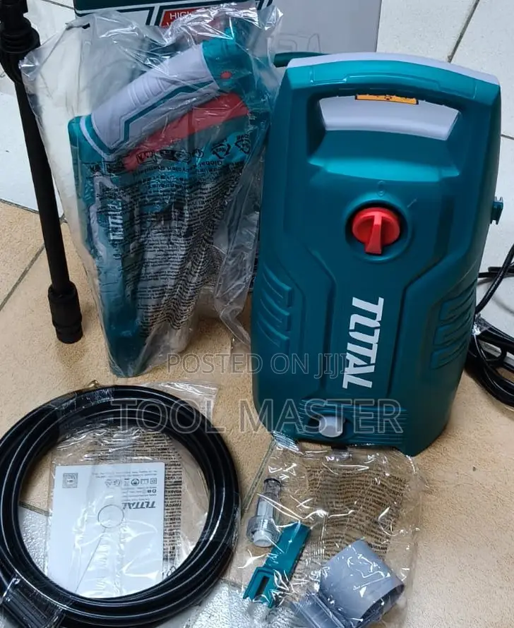 TOTAL 1400W High-Pressure Washer/Total Portable Pressure Clean Machine