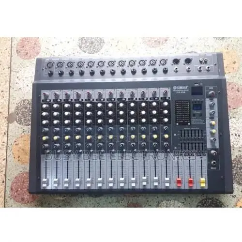 Yamaha Professional Bluetooth Powered Mixer 12 Channel Black