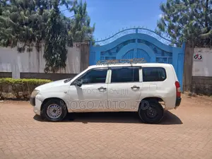 Toyota Succeed SV Premium 2016 White
