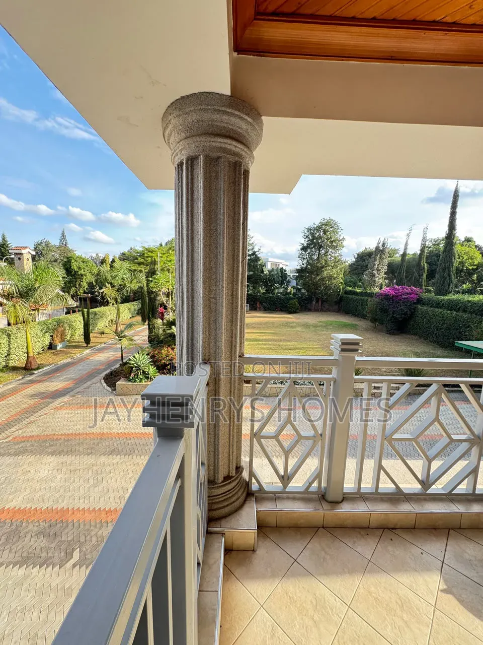 5bdrm House in Muthaiga North for rent