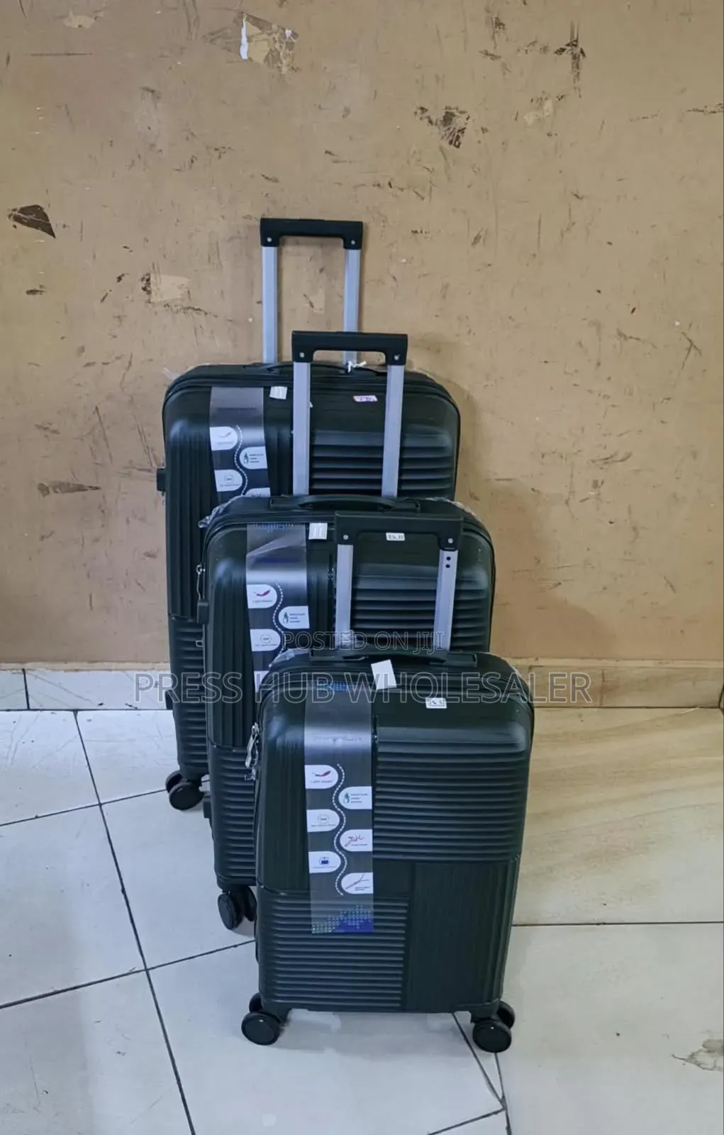 33 in 1 Unbreakable PP Suitcasesπ° 