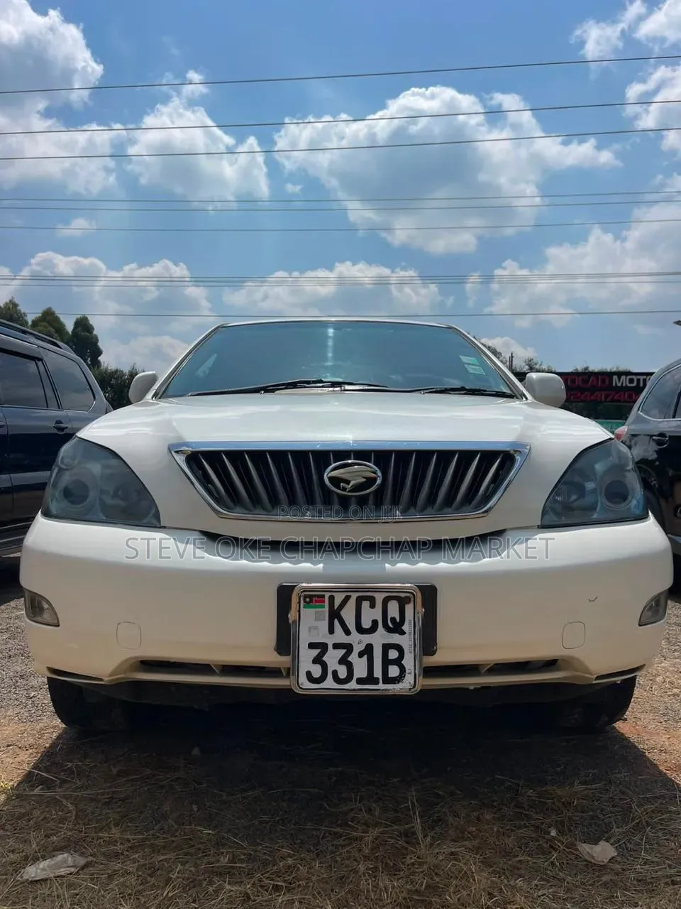 Toyota Harrier 240G 2012 White