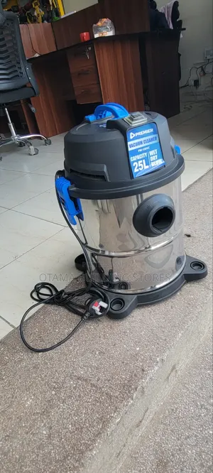 25L Wet and Dry Vacuum Cleaner