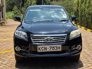 Toyota Vanguard 2010 Black