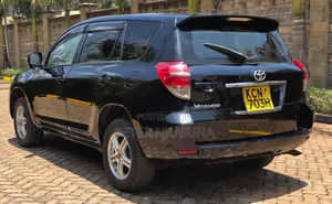 Toyota Vanguard 2010 Black