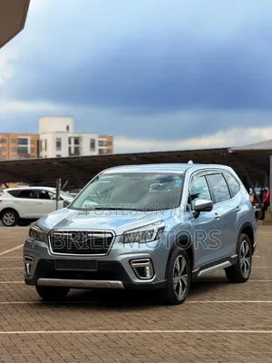 Subaru Forester 2019 Silver