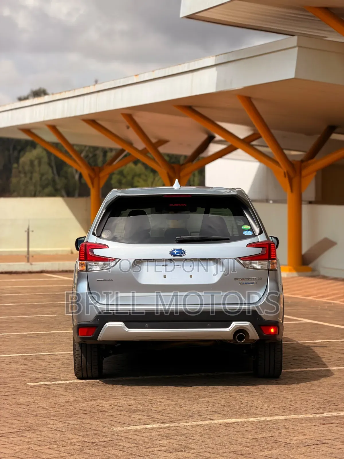 Subaru Forester 2019 Silver