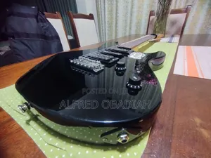 Yamaha ERG121 Electric Guitar