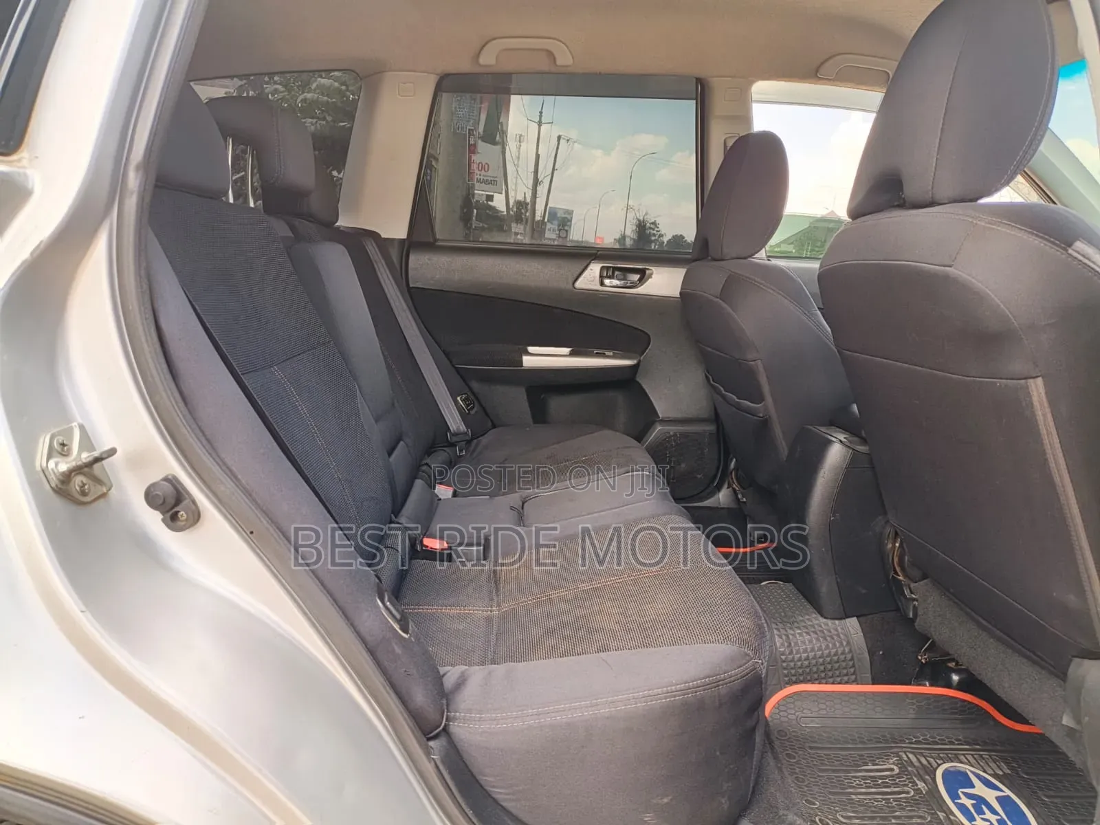 Subaru Forester 2010 Silver