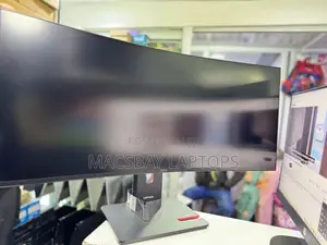 Lenovo ThinkVision T34wd-40 – 34′′ Ultrawide QHD Curved Monitor