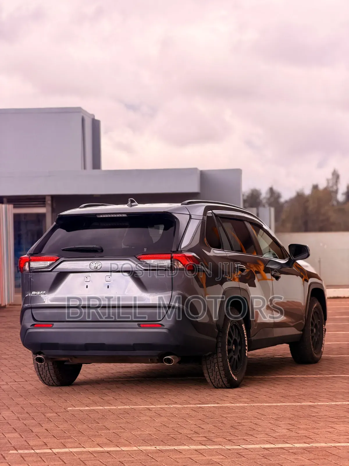 Toyota RAV4 2019 Gray