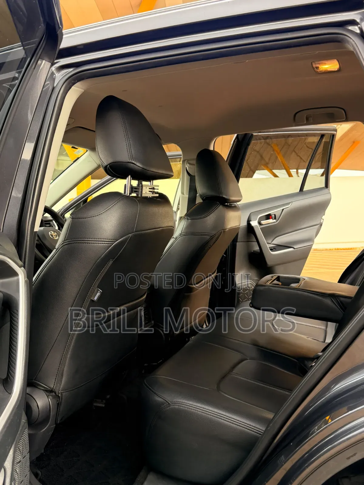 Toyota RAV4 2019 Gray