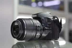 Nikon D3200 With 18-55Mm Ex UK
