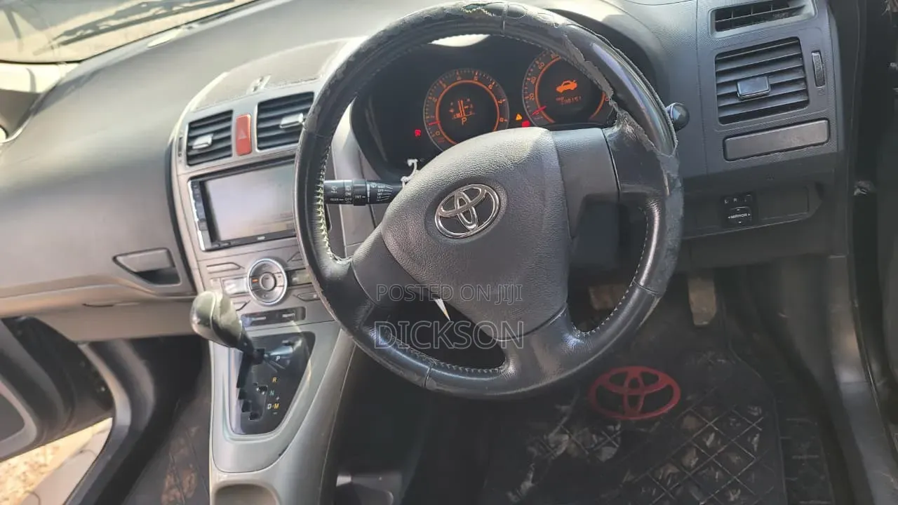 Toyota Auris 1.6 Dual VVT-i 2007 Black