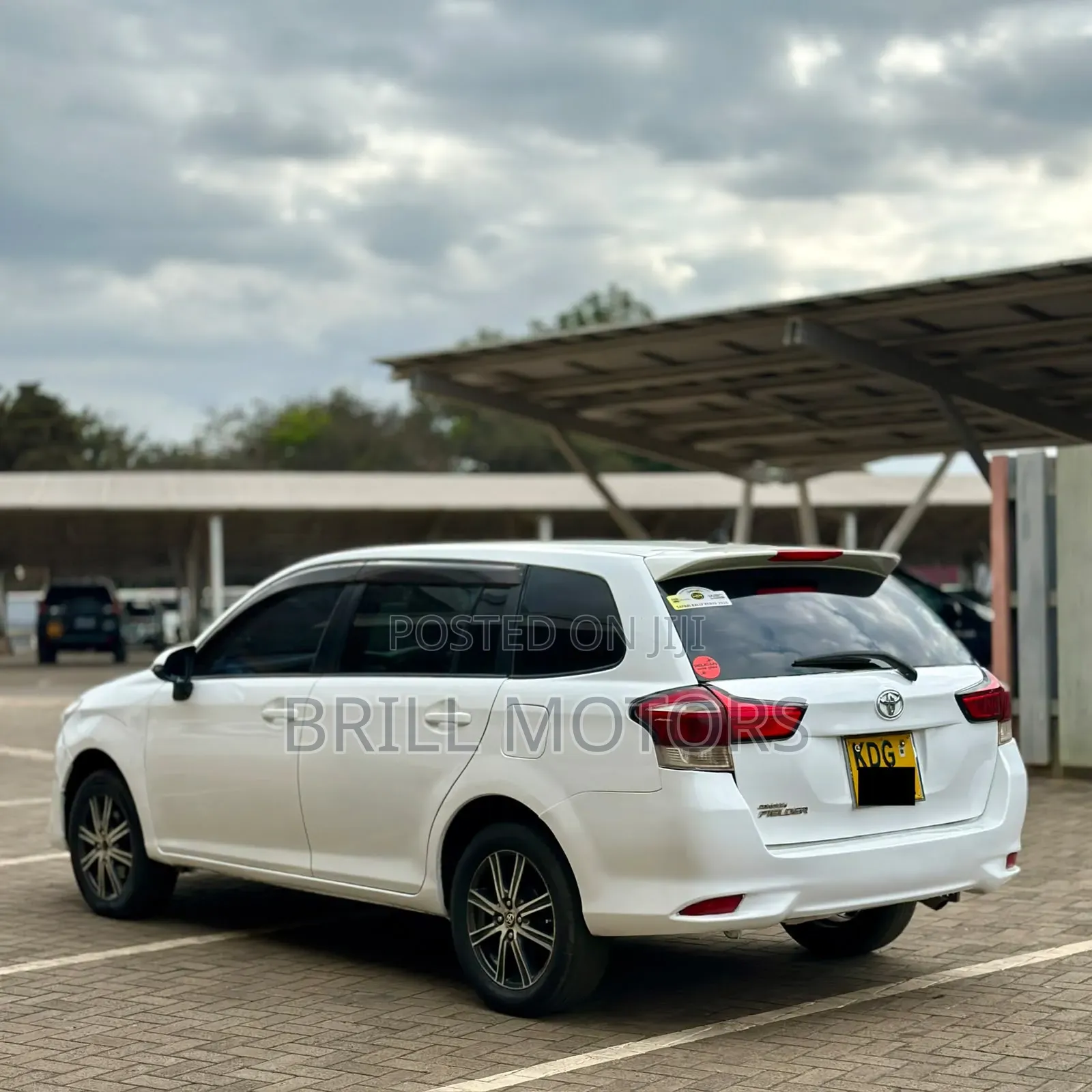 Toyota Corolla Fielder 2014 White