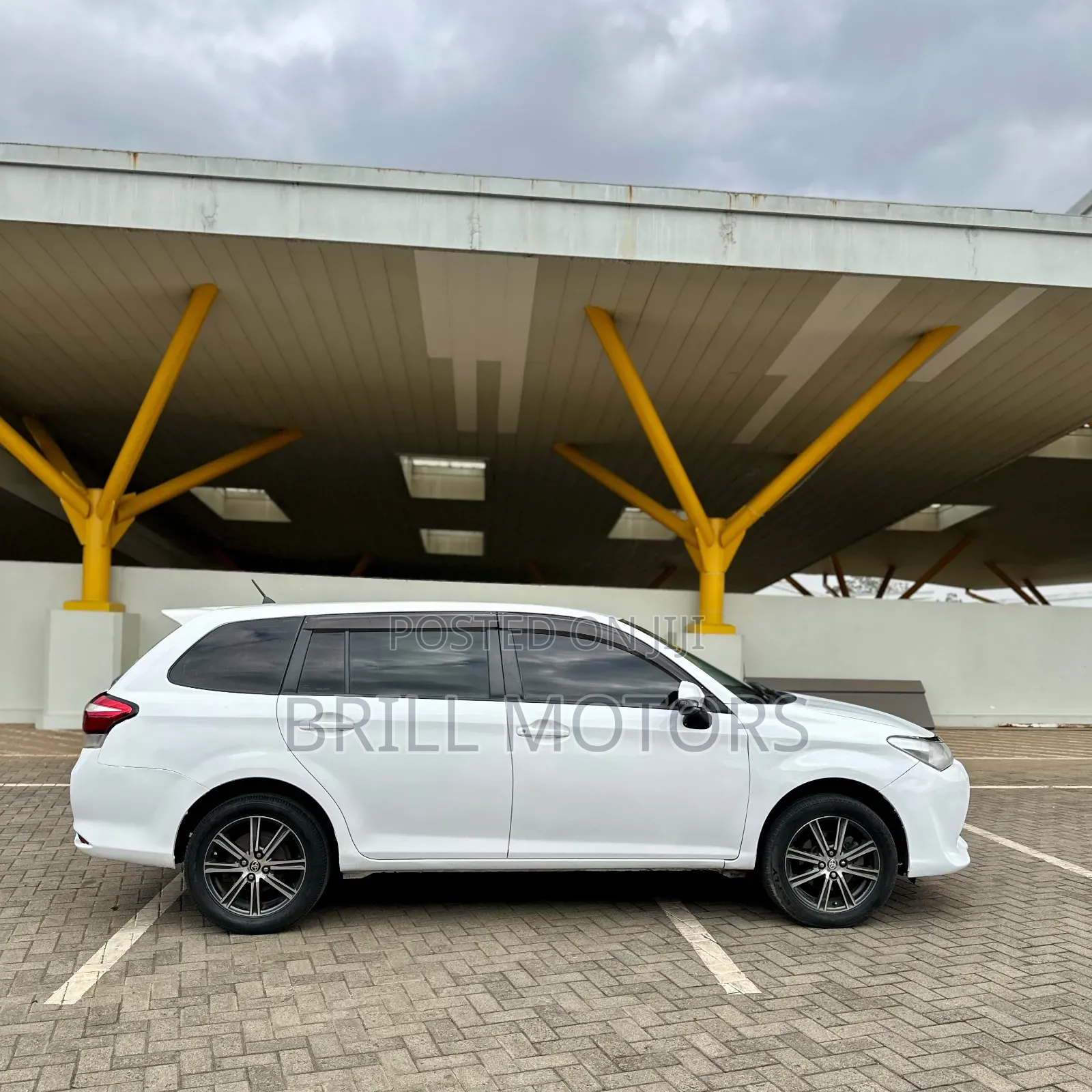 Toyota Corolla Fielder 2014 White