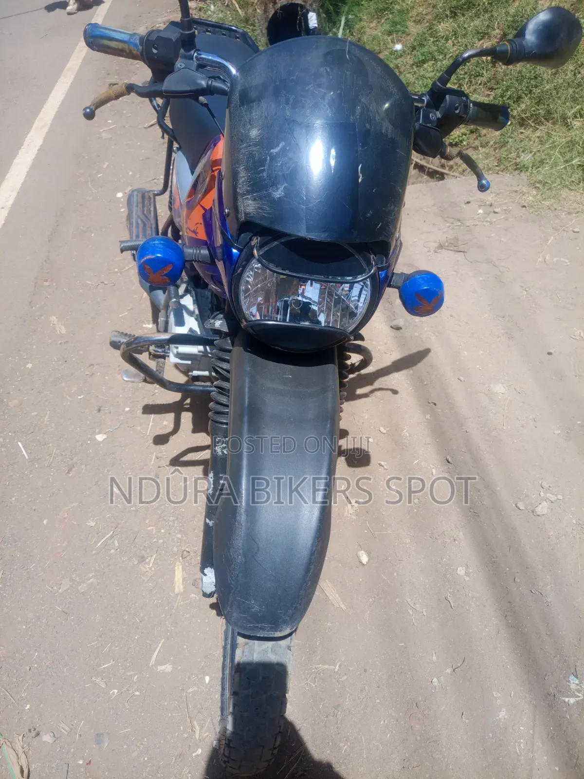 Bajaj Boxer 150 UG 2025 Blue