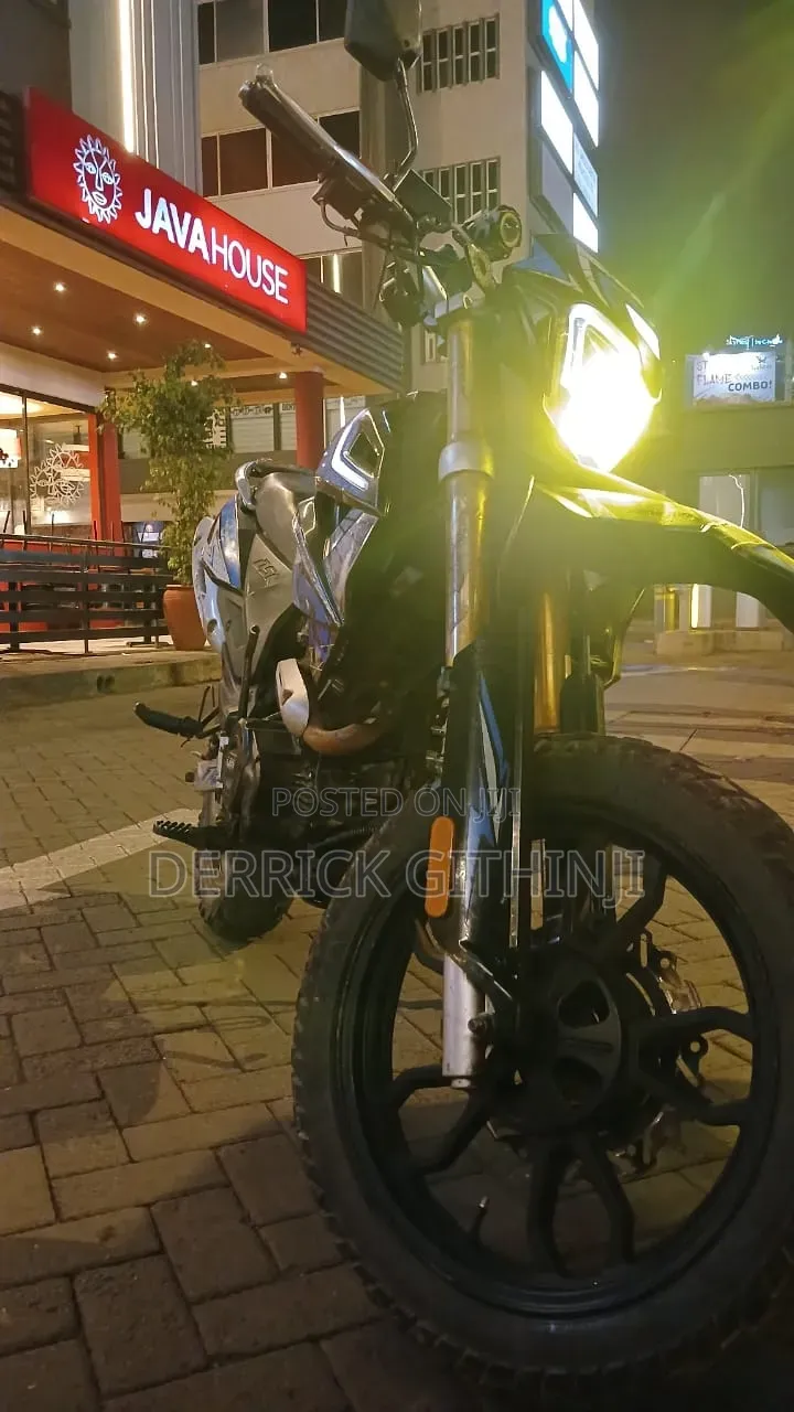UM Rockville 300 2018 Blue