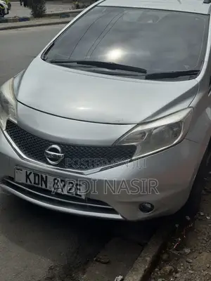 Nissan Note 2016 Silver