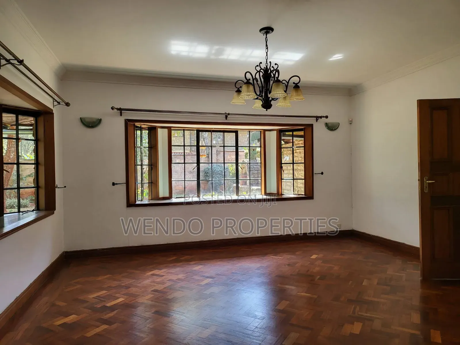 5bdrm Villa in Runda for rent