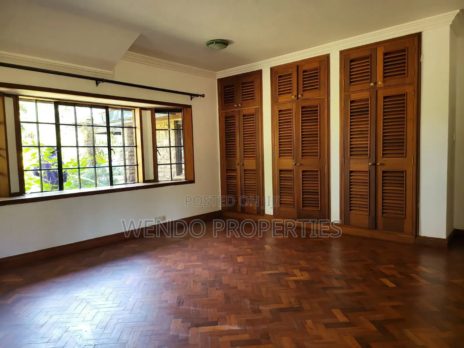 5bdrm Villa in Runda for rent