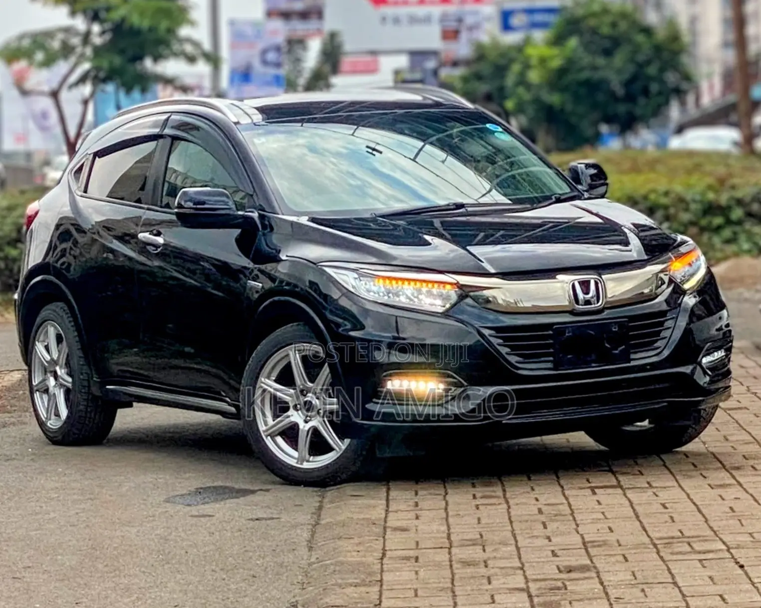 Honda Vezel 1.5 Hybrid 2WD 2019 Black
