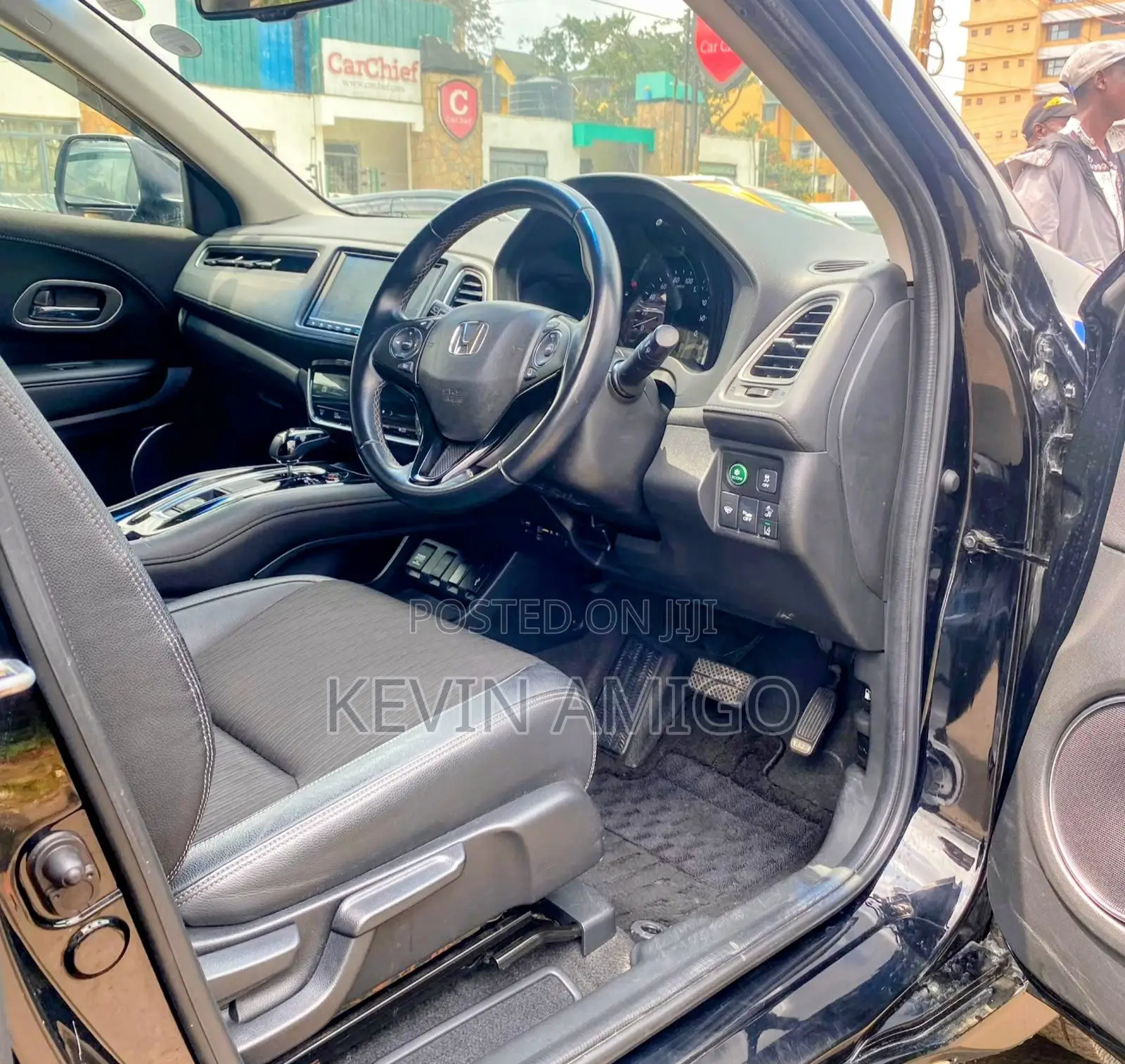 Honda Vezel 1.5 Hybrid 2WD 2019 Black