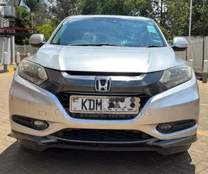 Honda Vezel 2016 Silver