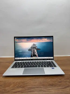 Laptop HP EliteBook 1040 G8 16GB Intel Core i7 SSD 512GB
