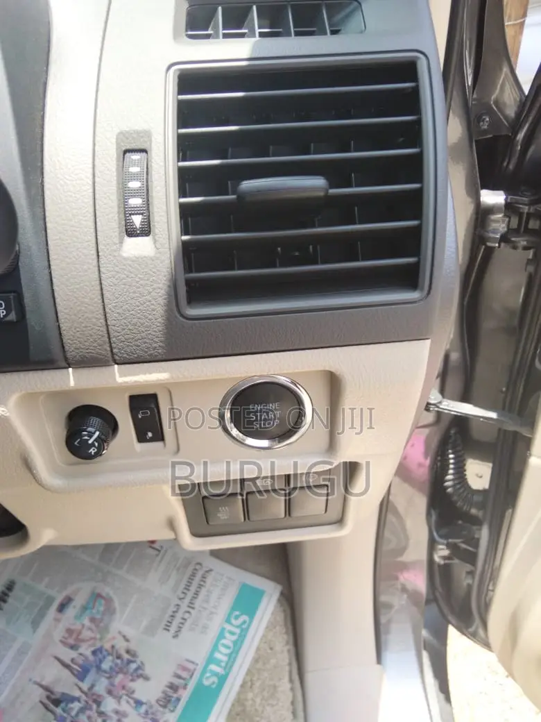 Toyota Land Cruiser Prado 2019 Gray