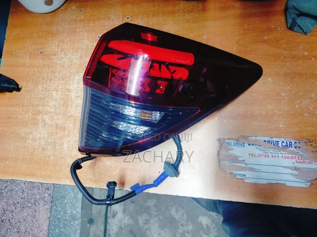 Honda Vezel 2p17 Boot Lamp - thumbnail 2