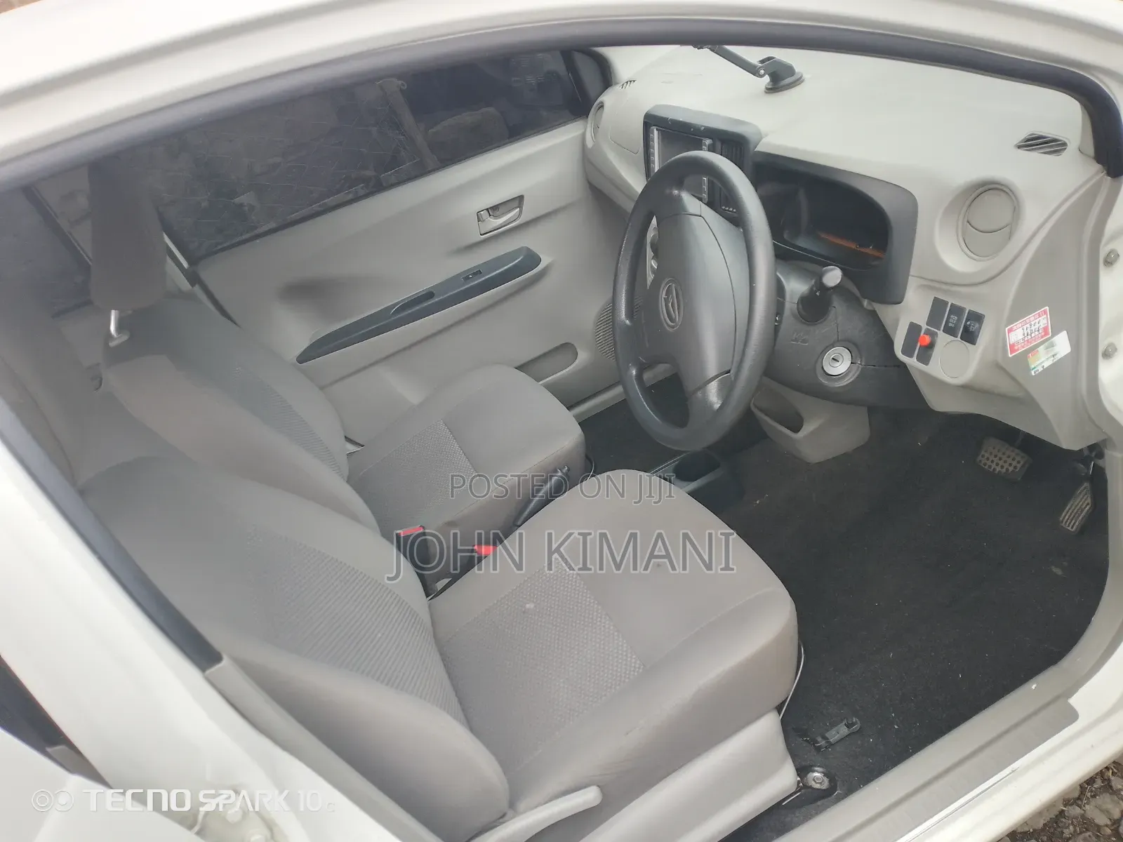 Daihatsu Mira 2016 White