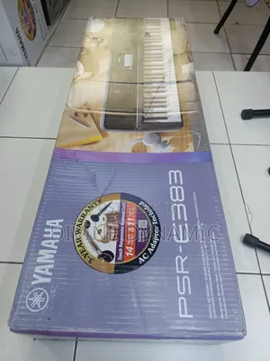 Yamaha PSR E383 Keyboard