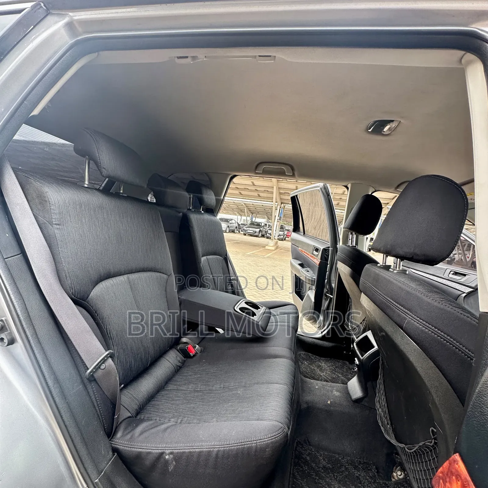 Subaru Legacy 2010 Silver