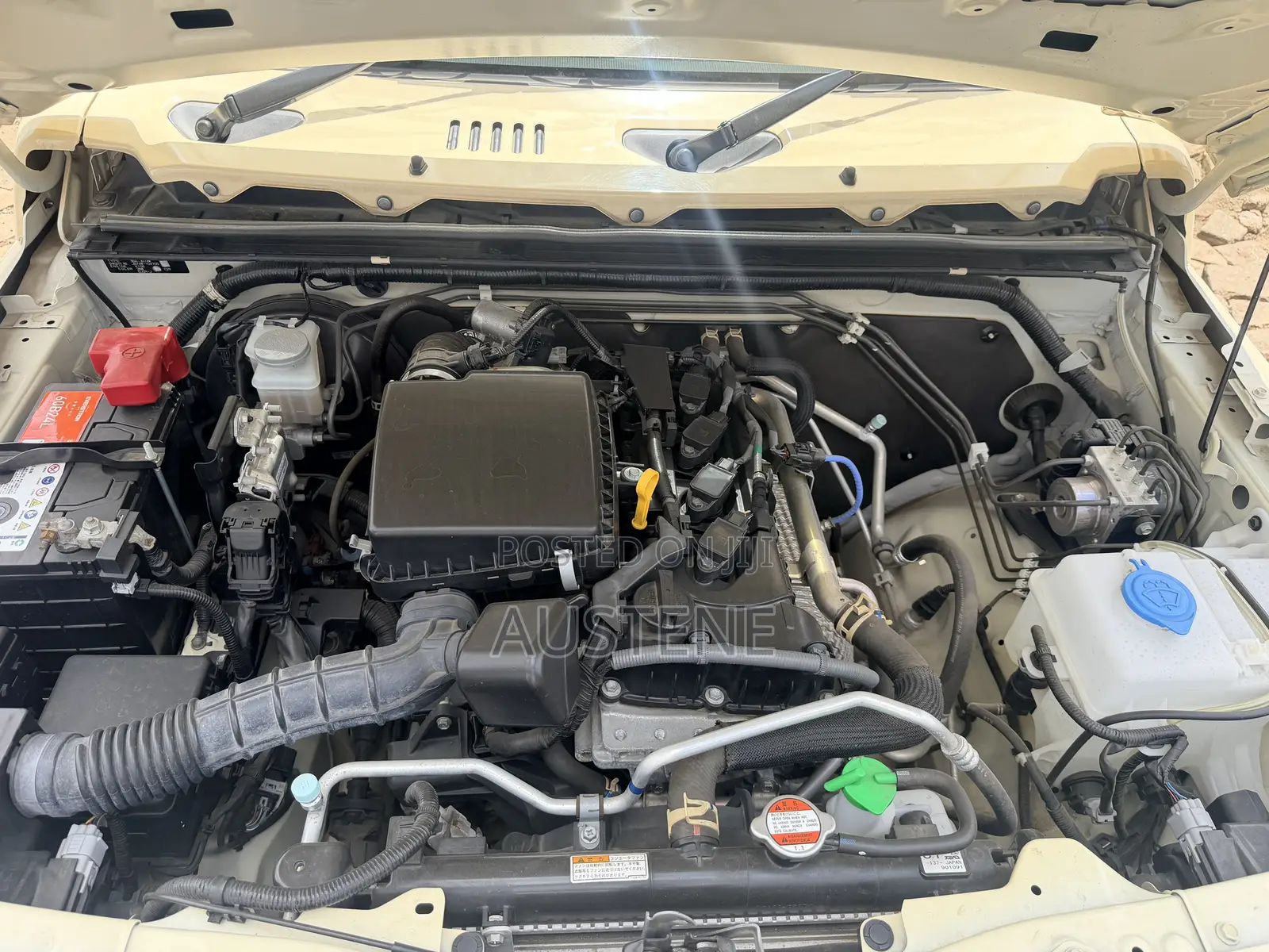Suzuki Jimny 2019 Beige