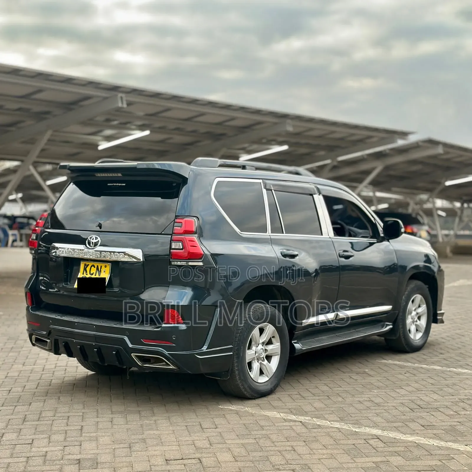 Toyota Land Cruiser Prado 2012 Black