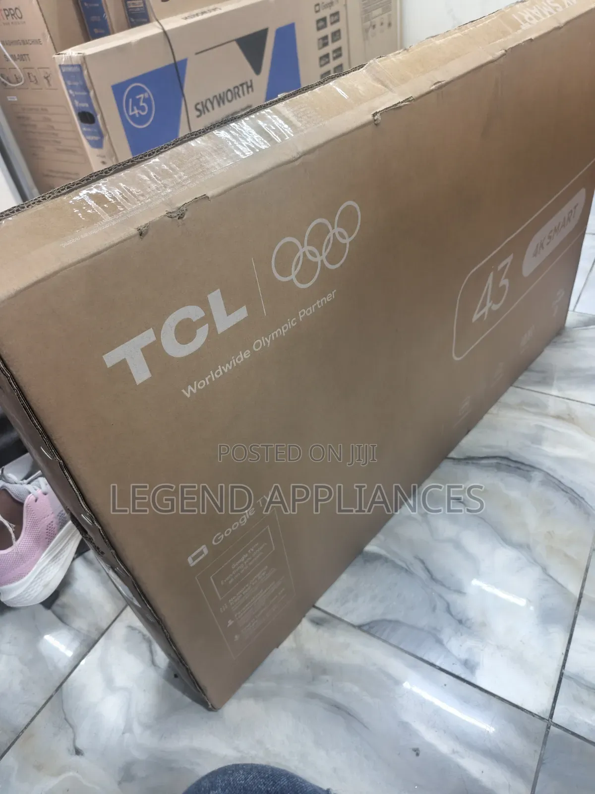 TCL UHD 43 Inch Smart TV